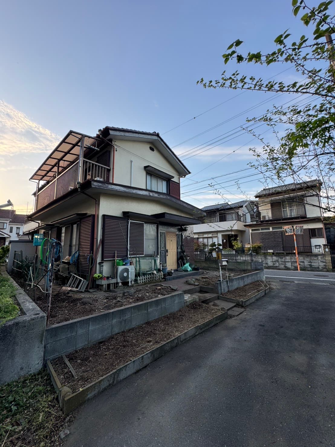 伐採の施工後。樹木を撤去し整えた様子（その1）